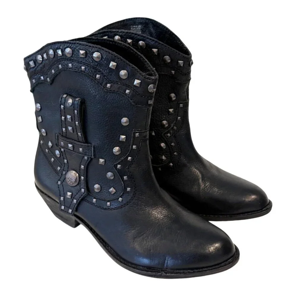 Vince Camuto Black Leather Gunmetal Studded Ankle Boots Size 8.5 B